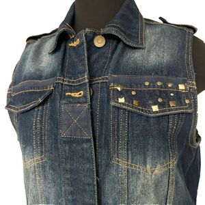 Dolled Up Denim‎ Vest Large Blue Jean Metal Studs Embellished on Left Pocket Y2K
